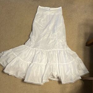 David’s Bridal Fit and Flare Wedding Dress Slip - Size 14